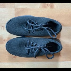 STEVEN by Steve Madden “Traveler” sneaker - size10